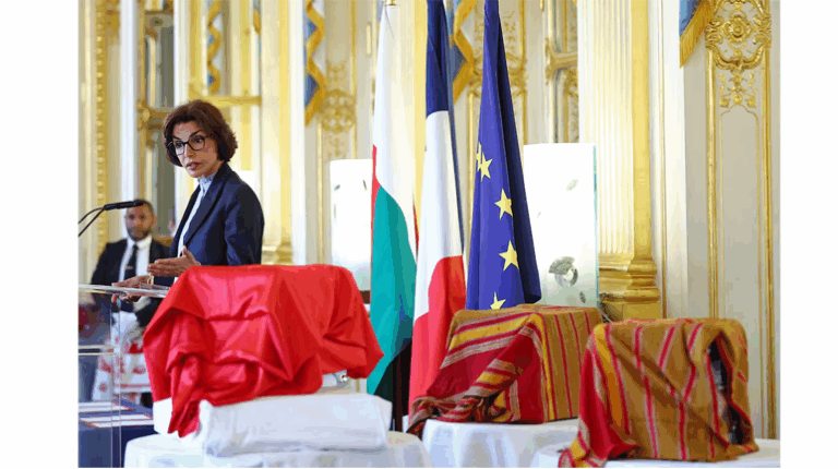 காலனித்துவ கால மனித மண்டை ஓடுகளை  திருப்பி அனுப்பிய பிரான்ஸ்