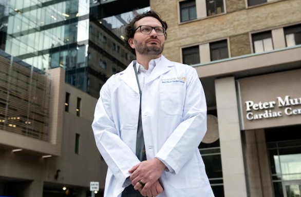 கனடாவில் இதயத் துடிப்பு நின்ற இதயத்தை நோயாளிக்கு பொருத்திய மருத்துவர்கள்..!