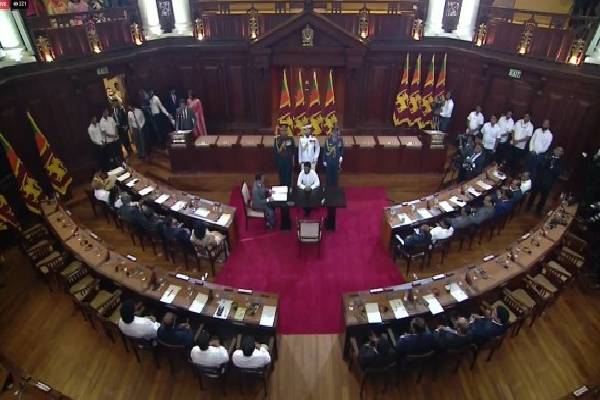 புதிய அமைச்சர்கள் மற்றும் பிரதி அமைச்சர்கள் நியமனம்…!