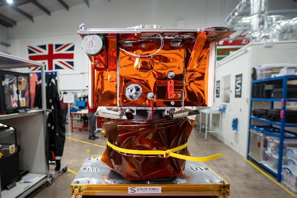 பூமியை விட விண்வெளியில் தரம் அதிகம்: விண்வெளித் தொழிற்சாலையில் செமிகண்டக்டர் தயாரிப்பு வெற்றி.