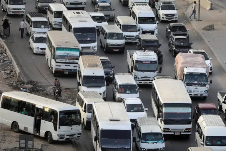 Major road crash leaves 18 dead, 3 injured in northeast Egypt