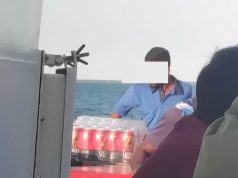 ‘நெடுந்தாரகை’ பயணிகள் படகில் ‘பியர்’ ரின்களை ஏற்றிச் சென்ற கடற்படையினர்