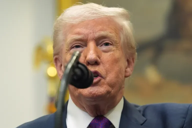 Trump pardons 5 former NFL players ranging from perjury to drug trafficking