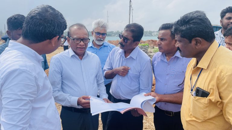 காங்கேசன் துறைமுக அபிவிருத்தி குறித்து  அமைச்சர் குழு ஆராய்வு